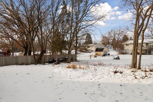 13632 Princeton Circle, Savage, MN 55378