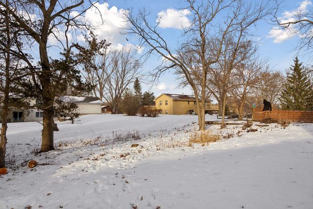 13632 Princeton Circle, Savage, MN 55378