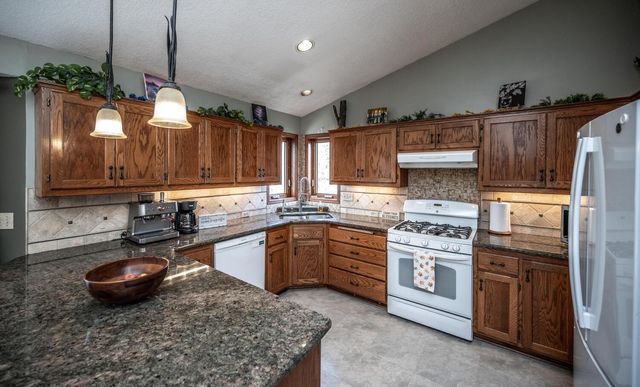 13632 Princeton Circle, Savage, MN 55378