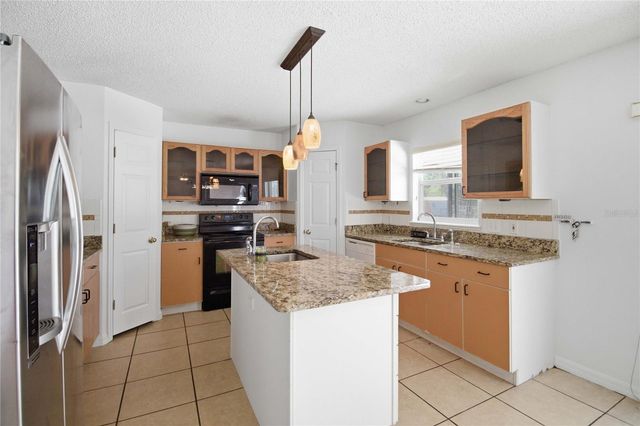 206 TARANTO WAY, Kissimmee, FL 34758