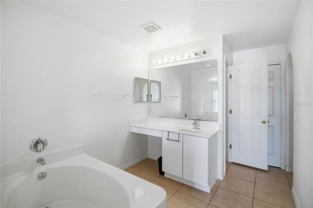 206 TARANTO WAY, Kissimmee, FL 34758