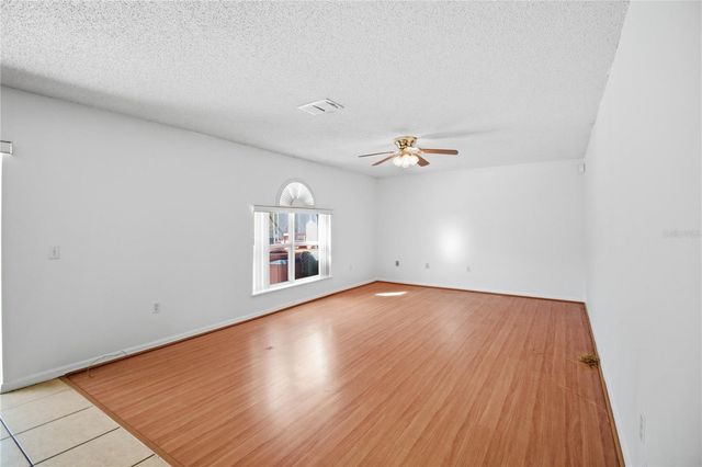 206 TARANTO WAY, Kissimmee, FL 34758