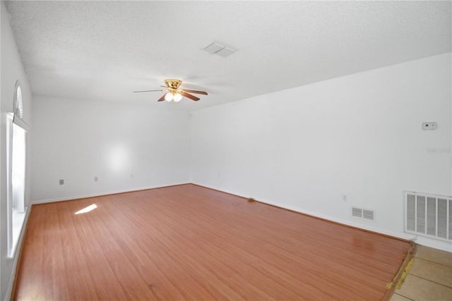 206 TARANTO WAY, Kissimmee, FL 34758