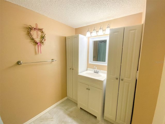 1370 HEATHER RIDGE BOULEVARD 204, Dunedin, FL 34698
