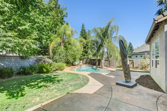 1792 San Esteban Cir, Roseville, CA 95747