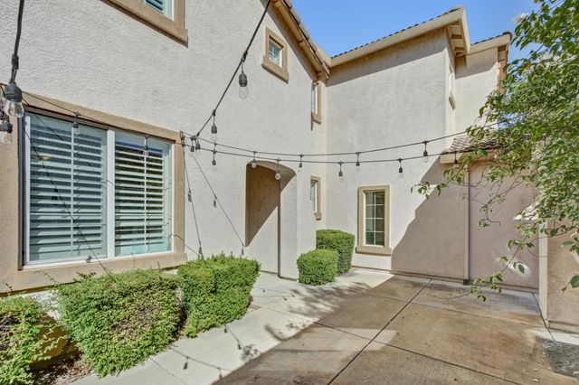 1792 San Esteban Cir, Roseville, CA 95747