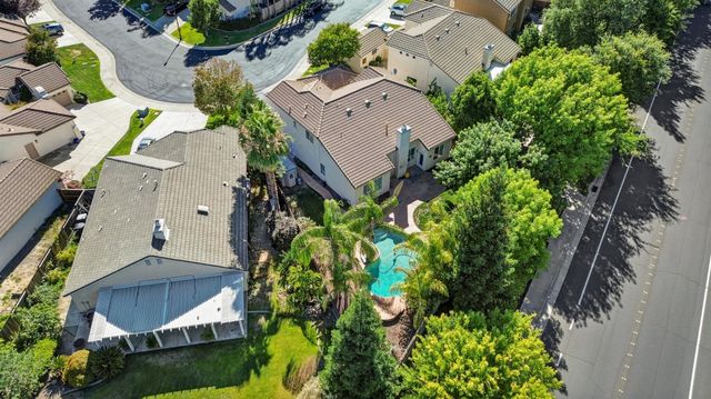 1792 San Esteban Cir, Roseville, CA 95747