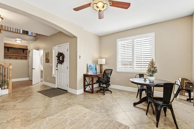 1792 San Esteban Cir, Roseville, CA 95747