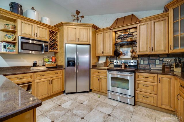 1922 Rebecca Ridge Lane, Morgan Twp, OH 45013