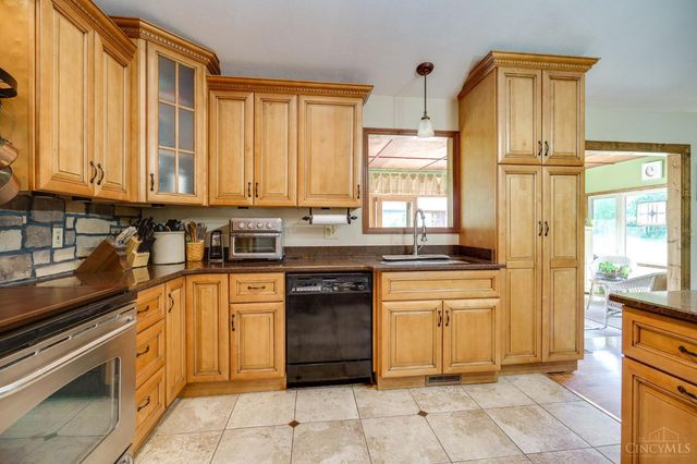 1922 Rebecca Ridge Lane, Morgan Twp, OH 45013