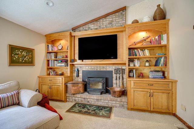 1922 Rebecca Ridge Lane, Morgan Twp, OH 45013