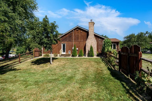 1922 Rebecca Ridge Lane, Morgan Twp, OH 45013