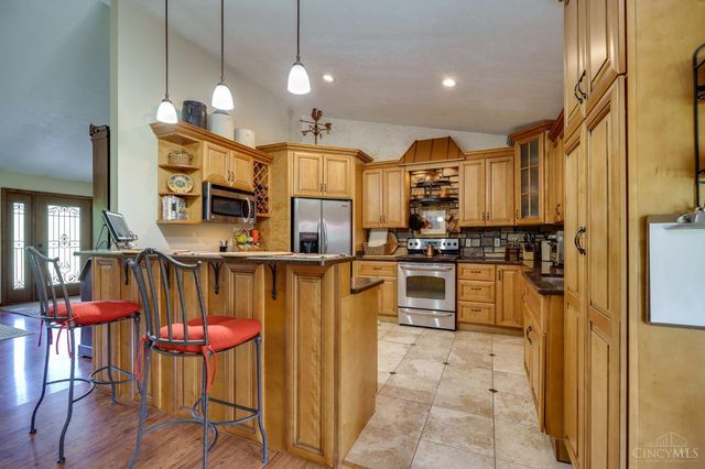 1922 Rebecca Ridge Lane, Morgan Twp, OH 45013