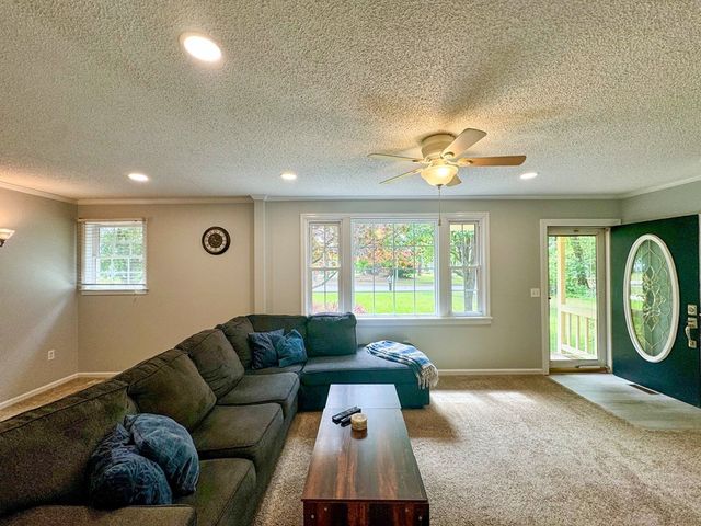 2193 Lake Shore Drive, Manning, SC 29102