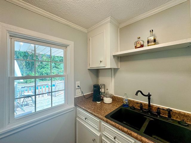 2193 Lake Shore Drive, Manning, SC 29102