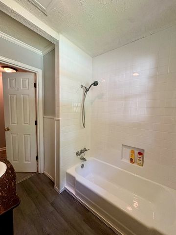 2193 Lake Shore Drive, Manning, SC 29102