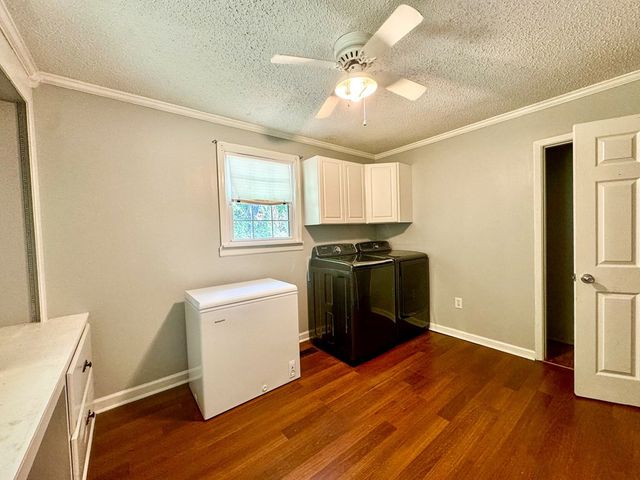 2193 Lake Shore Drive, Manning, SC 29102