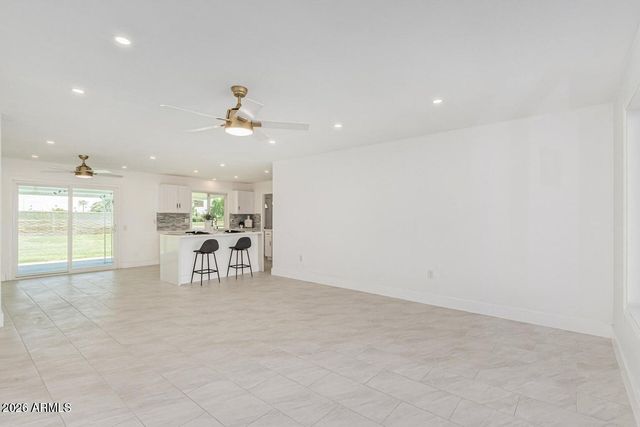 15401 N CAMEO Drive, Sun City, AZ 85351