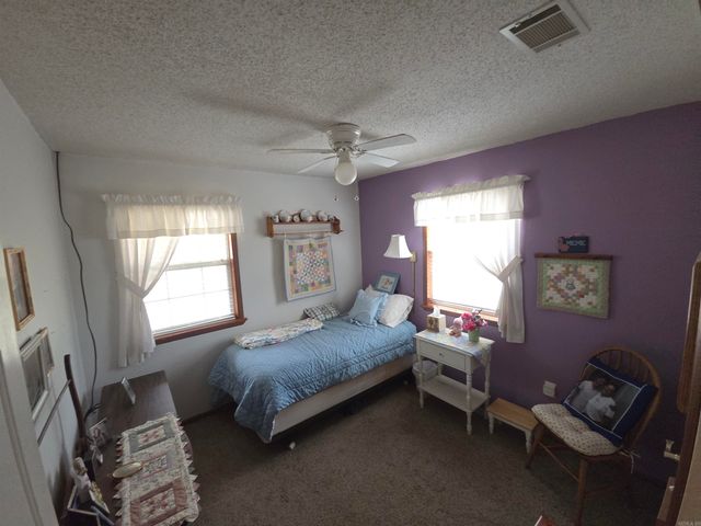 305 Jones Street, Mena, AR 71953