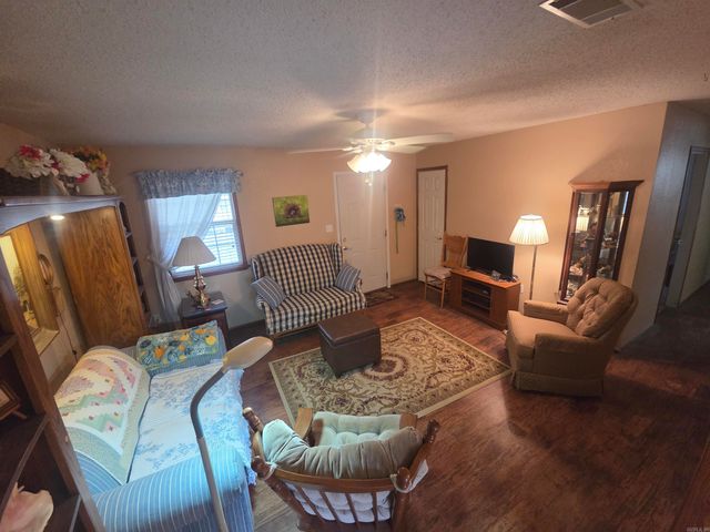 305 Jones Street, Mena, AR 71953