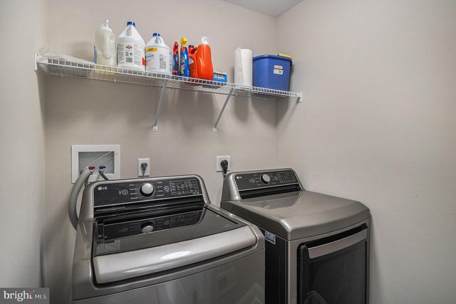 10 WHEATLEY WALK, Lansdale, PA 19446