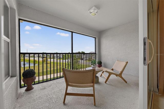 18911 SCALLOP LOOP 204, Lakewood Ranch, FL 34211