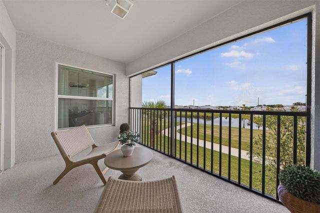 18911 SCALLOP LOOP 204, Lakewood Ranch, FL 34211