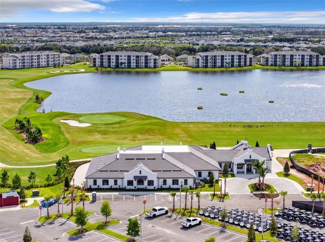 18911 SCALLOP LOOP 204, Lakewood Ranch, FL 34211