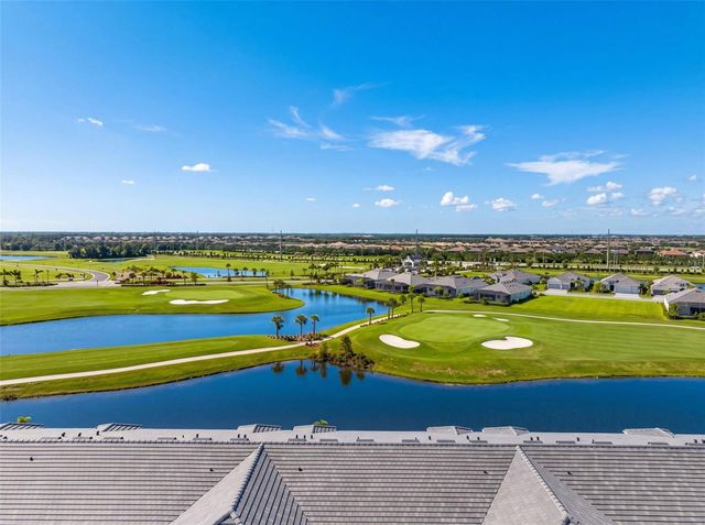 18911 SCALLOP LOOP 204, Lakewood Ranch, FL 34211