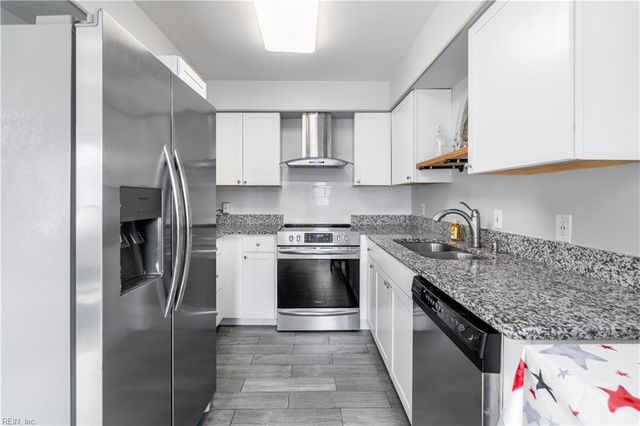 1326 W Ocean View Ave Apt F, Norfolk, VA 23503