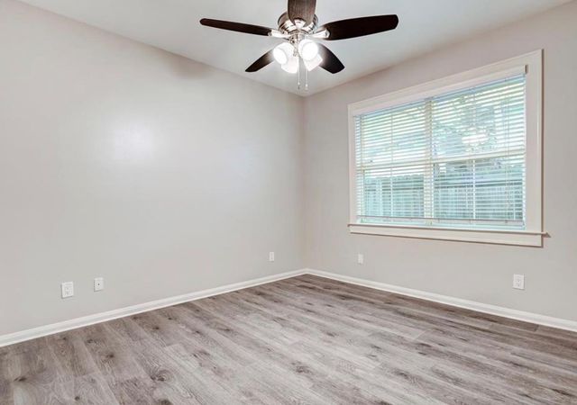 2911 E 5th ST, Austin, TX 78702