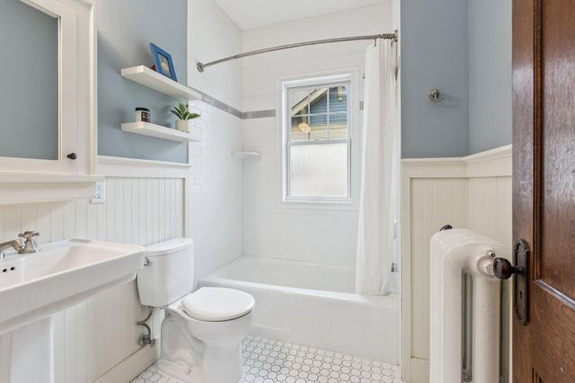 715 4th Street E, Northfield, MN 55057