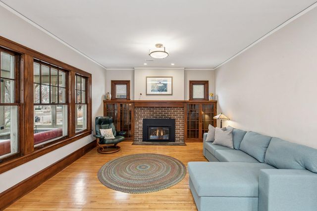 715 4th Street E, Northfield, MN 55057