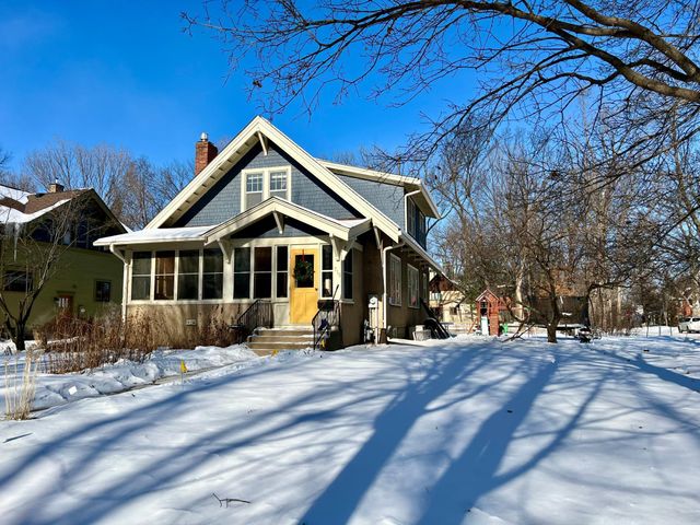 715 4th Street E, Northfield, MN 55057