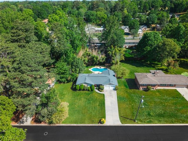 1811 Romans Drive, Marietta, GA 30062