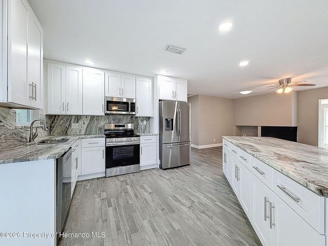 4221 Shore Acres Boulevard, St. Petersburg, FL 33703