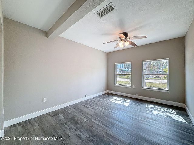 4221 Shore Acres Boulevard, St. Petersburg, FL 33703