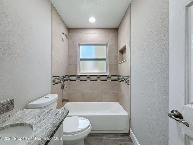 4221 Shore Acres Boulevard, St. Petersburg, FL 33703