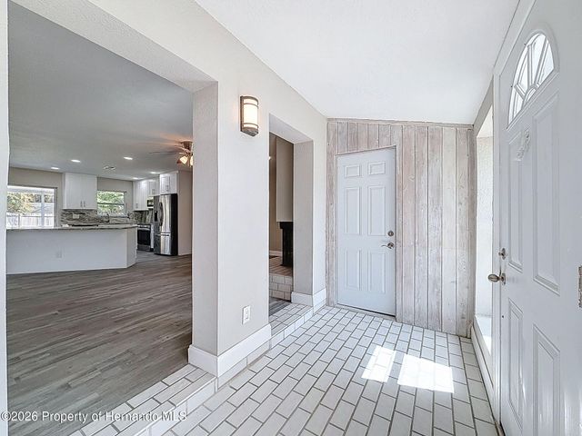 4221 Shore Acres Boulevard, St. Petersburg, FL 33703