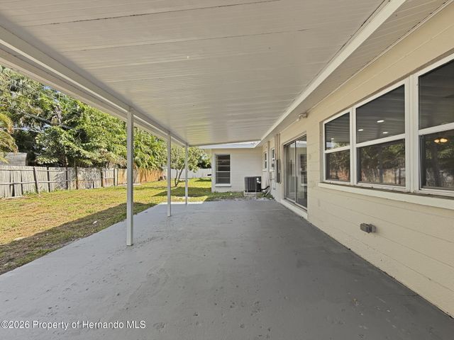 4221 Shore Acres Boulevard, St. Petersburg, FL 33703