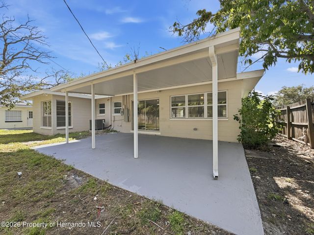 4221 Shore Acres Boulevard, St. Petersburg, FL 33703