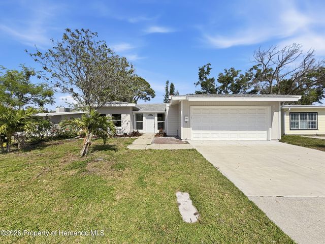 4221 Shore Acres Boulevard, St. Petersburg, FL 33703