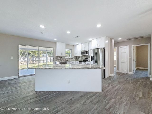 4221 Shore Acres Boulevard, St. Petersburg, FL 33703