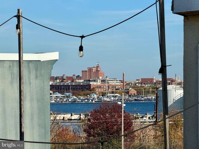 1212 COOKSIE ST, Baltimore, MD 21230