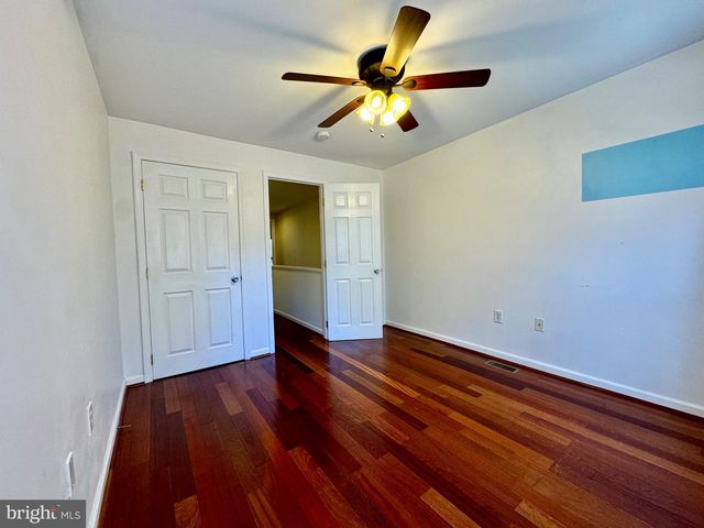 1212 COOKSIE ST, Baltimore, MD 21230