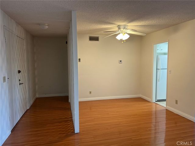 1301 S Atlantic B424, Monterey Park, CA 91754