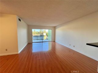 1301 S Atlantic B424, Monterey Park, CA 91754