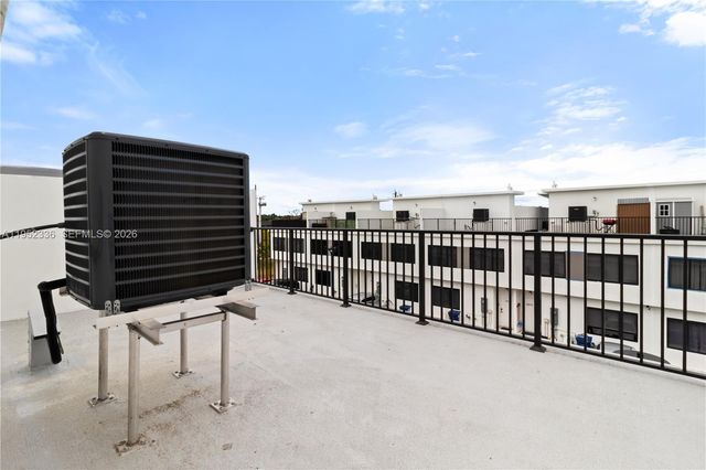 14571 SW 261st St, Homestead, FL 33032