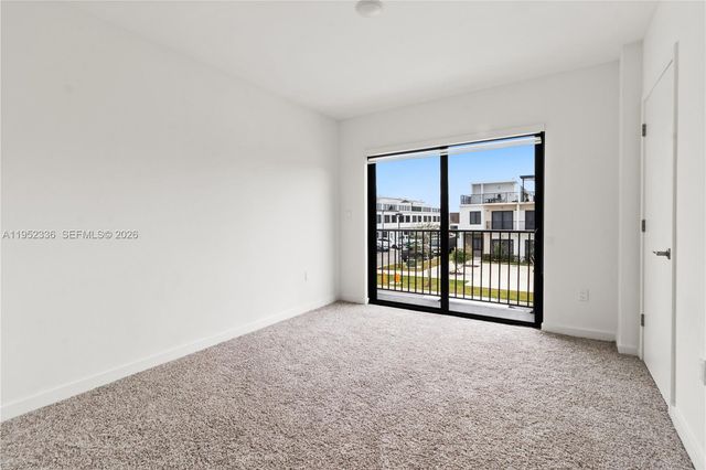 14571 SW 261st St, Homestead, FL 33032