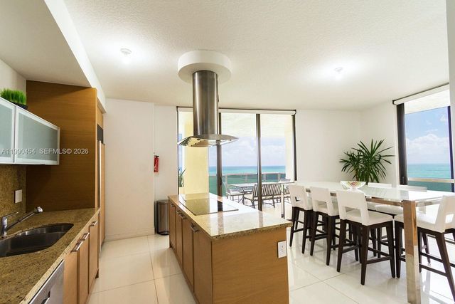 16275 Collins Ave x, Sunny Isles Beach, FL 33160